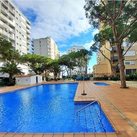 Apartamento Vacacional & Holiday Blanes Bagian luar foto